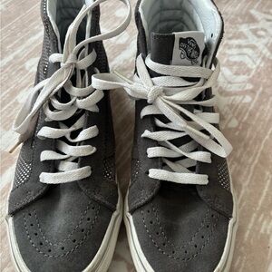 Vans Women's Gray High-Top Sneakers
